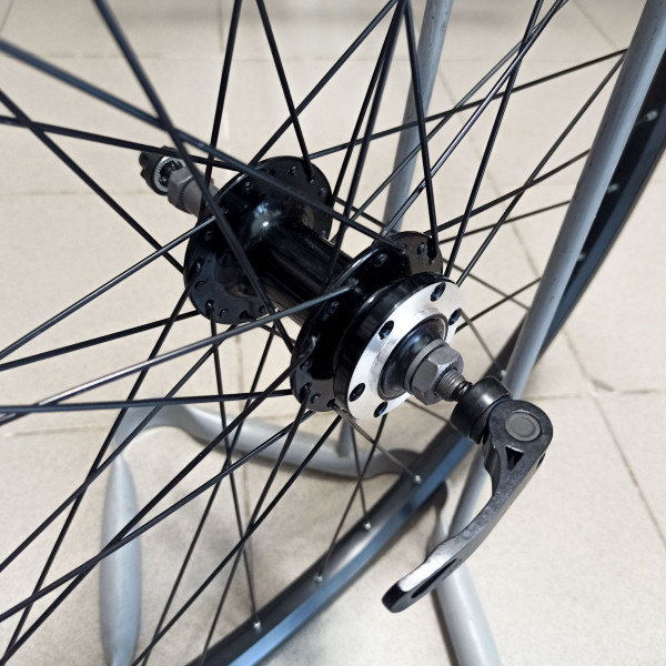 26" колесо заднее 10*135 мм QR, диск., под трещотку Korabat DH18 + Feiyafu, чёрный